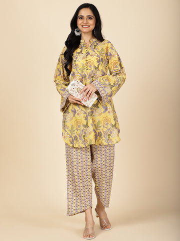 Floral Printed Cotton Kurti With Pants