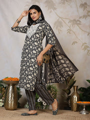 Printed Cotton Blend Kurta With Pants & Dupatta