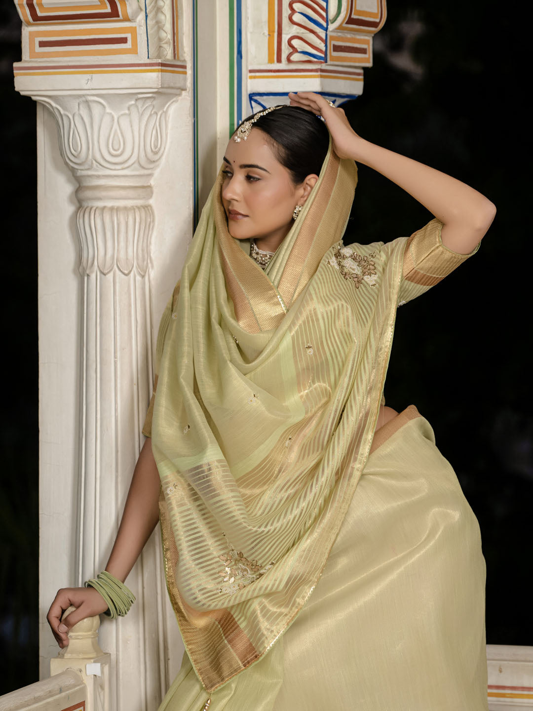 Embroidered Linen Blend Saree