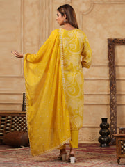 Printed Muslin Kurta With Pants & Dupatta