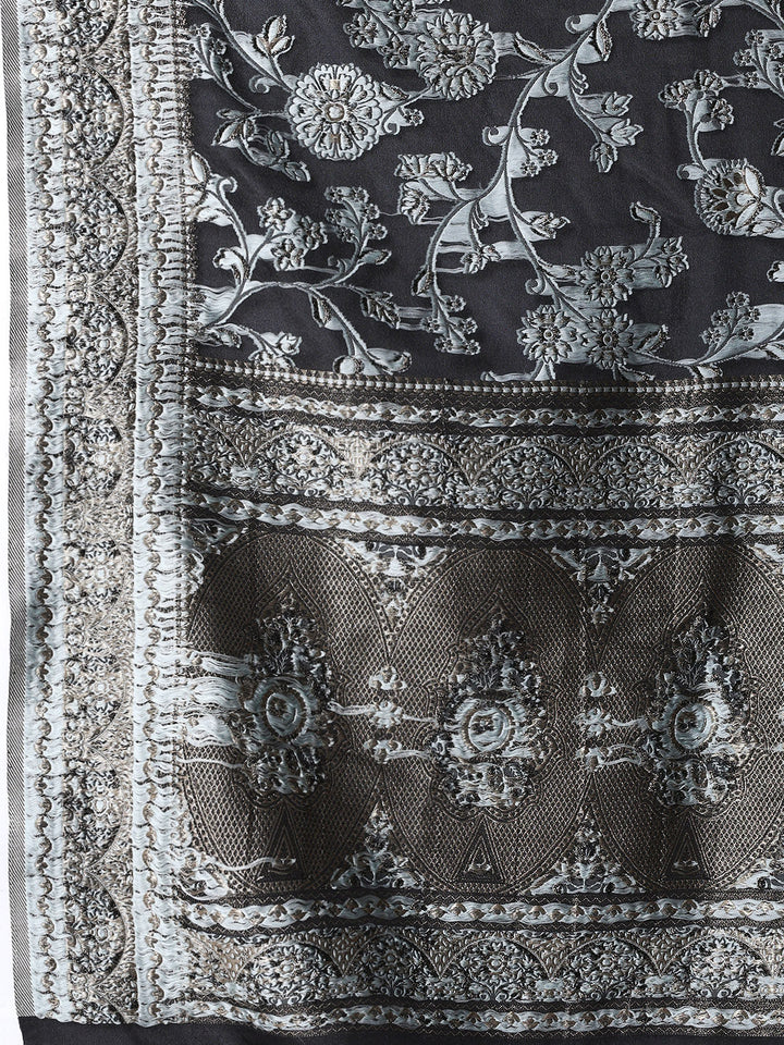 Zari Jaal Crepe Saree