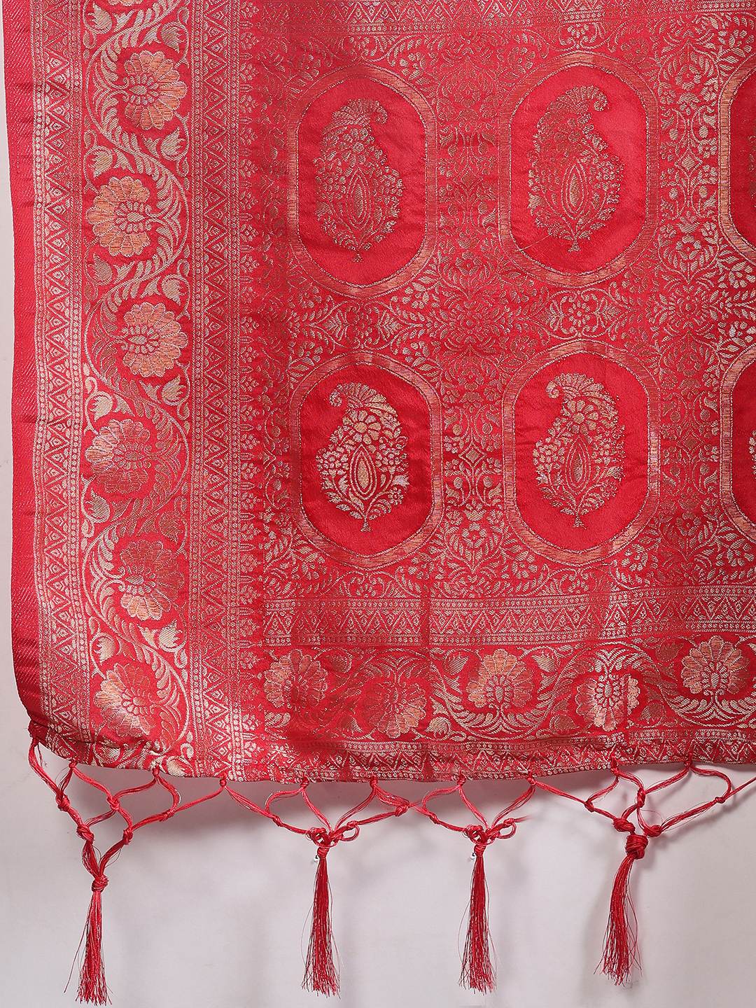 Plain Crepe Saree