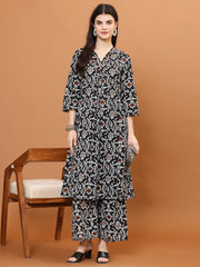 Digital Printed Cotton Blend Kurta With Palazzo