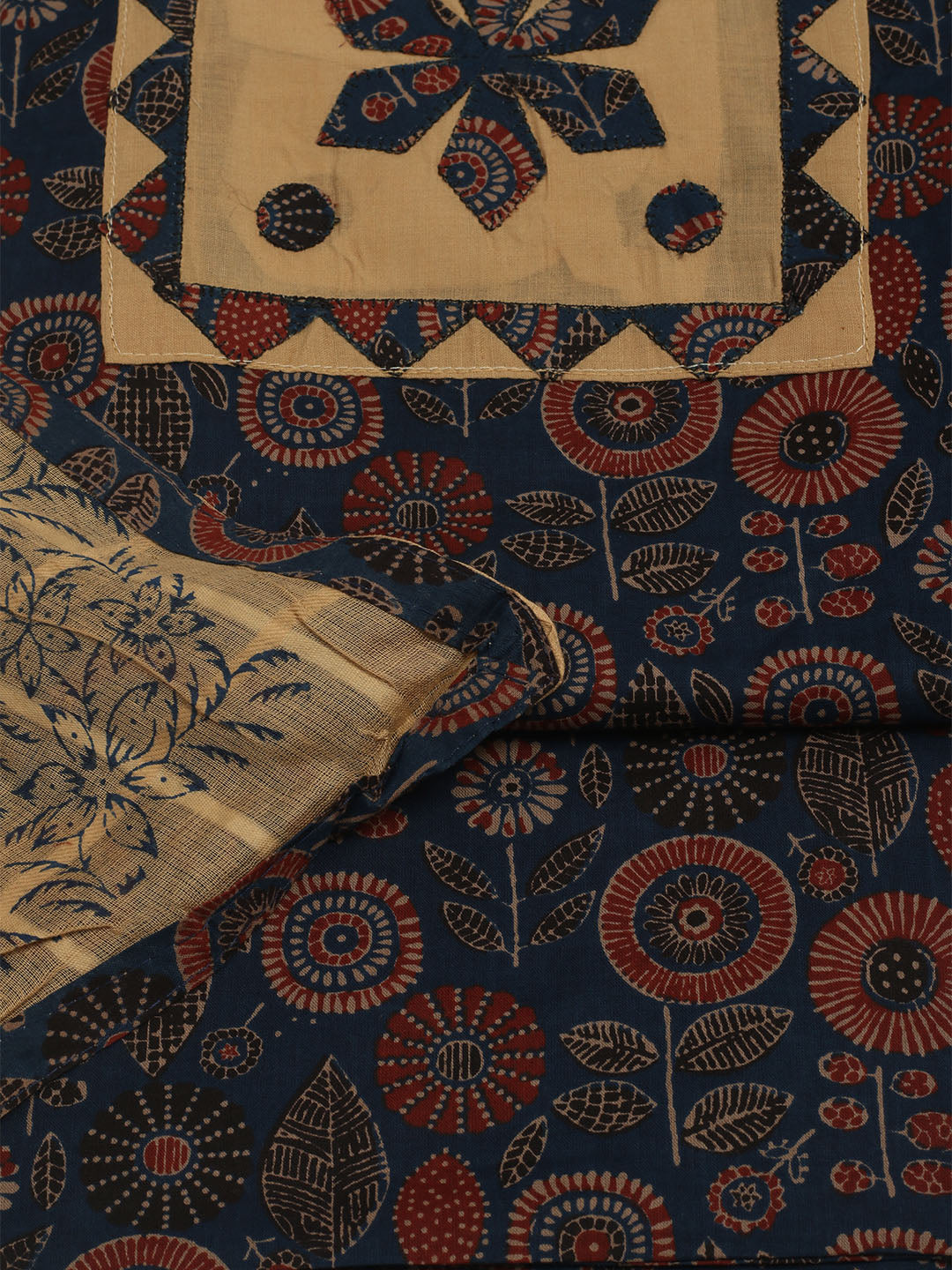 Printed Cotton Unstitched Suits Printed Suit With Pant &amp; Dupatta