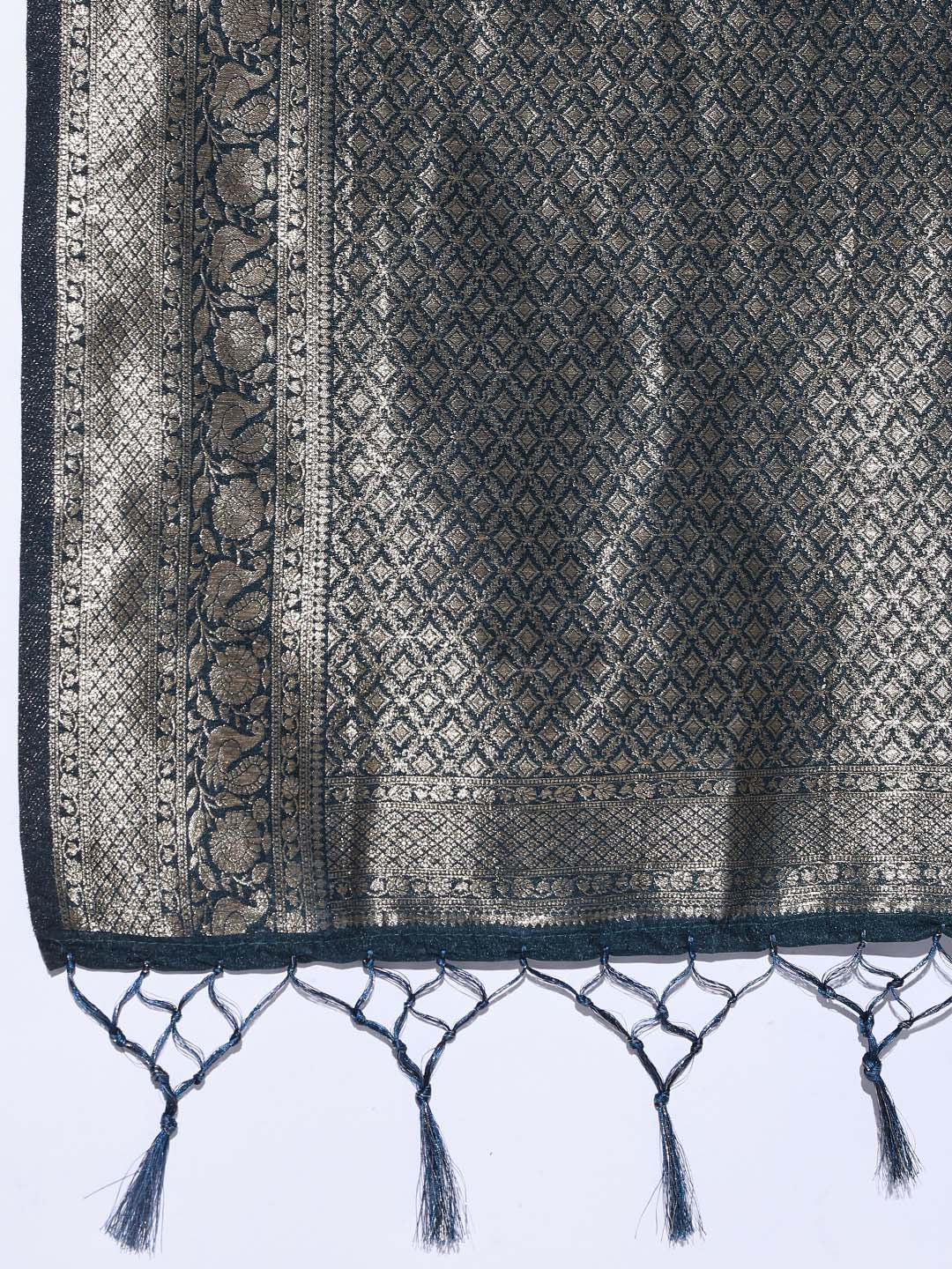 Zaari Jaal Woven Crepe Saree