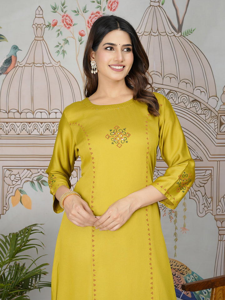 Printed Cotton Blend Kurta With Pants