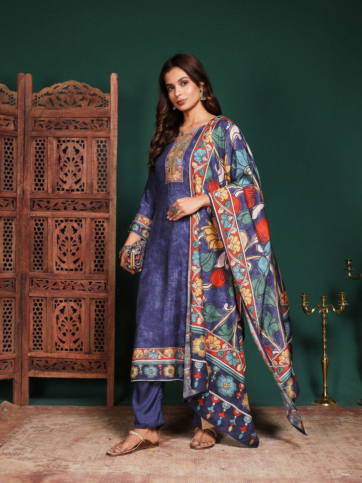 Floral Printed Muslin Kurta With Pant &amp; Dupatta