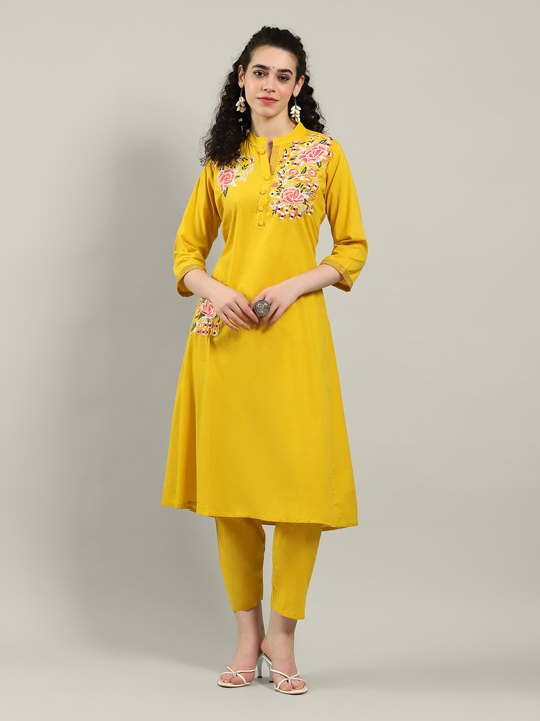 Printed Cotton Blend Kurta With Pants