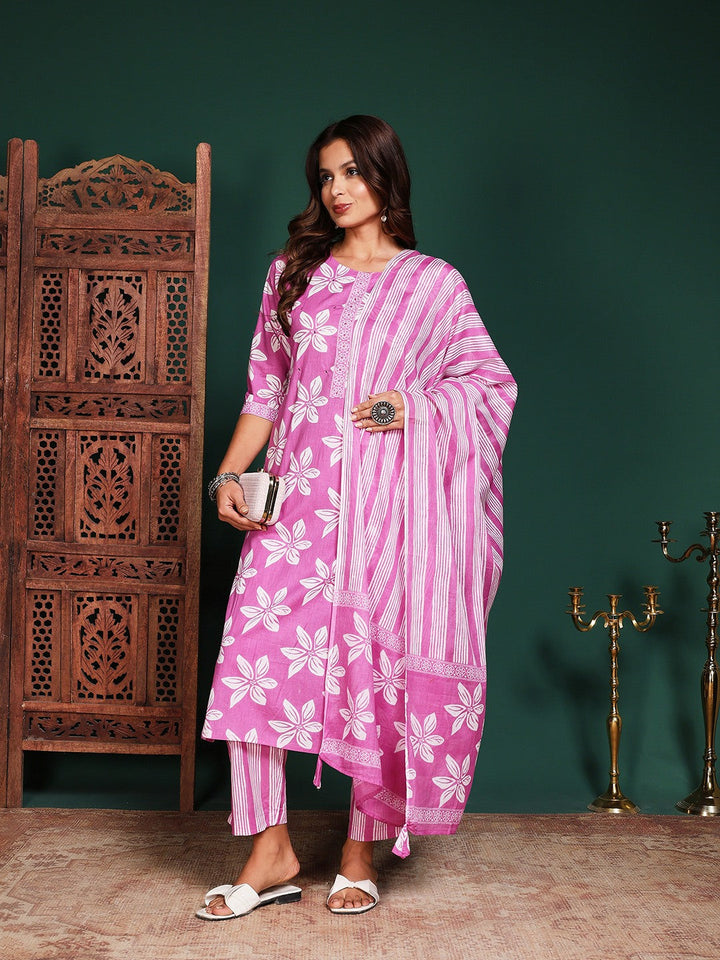 Printed Cotton Blend Kurta With Pant &amp; Dupatta