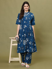 Digital Printed Cotton Blend Kurta With Pants