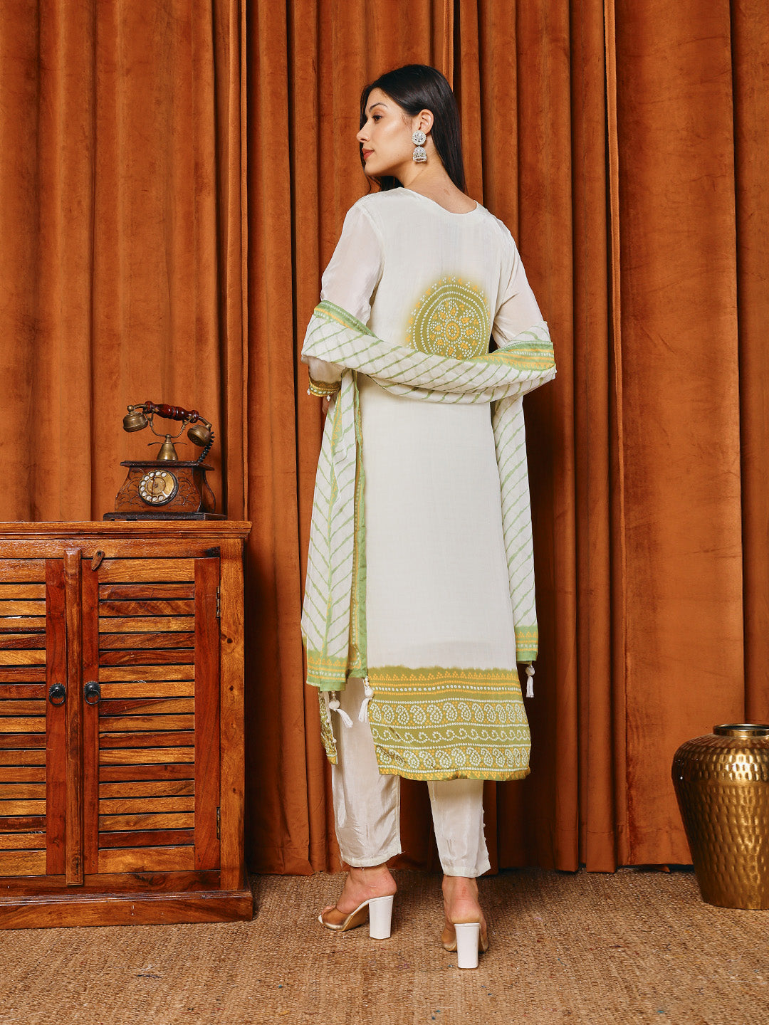 Bandhani Printed Crepe Kurta With Pants &amp; Dupatta