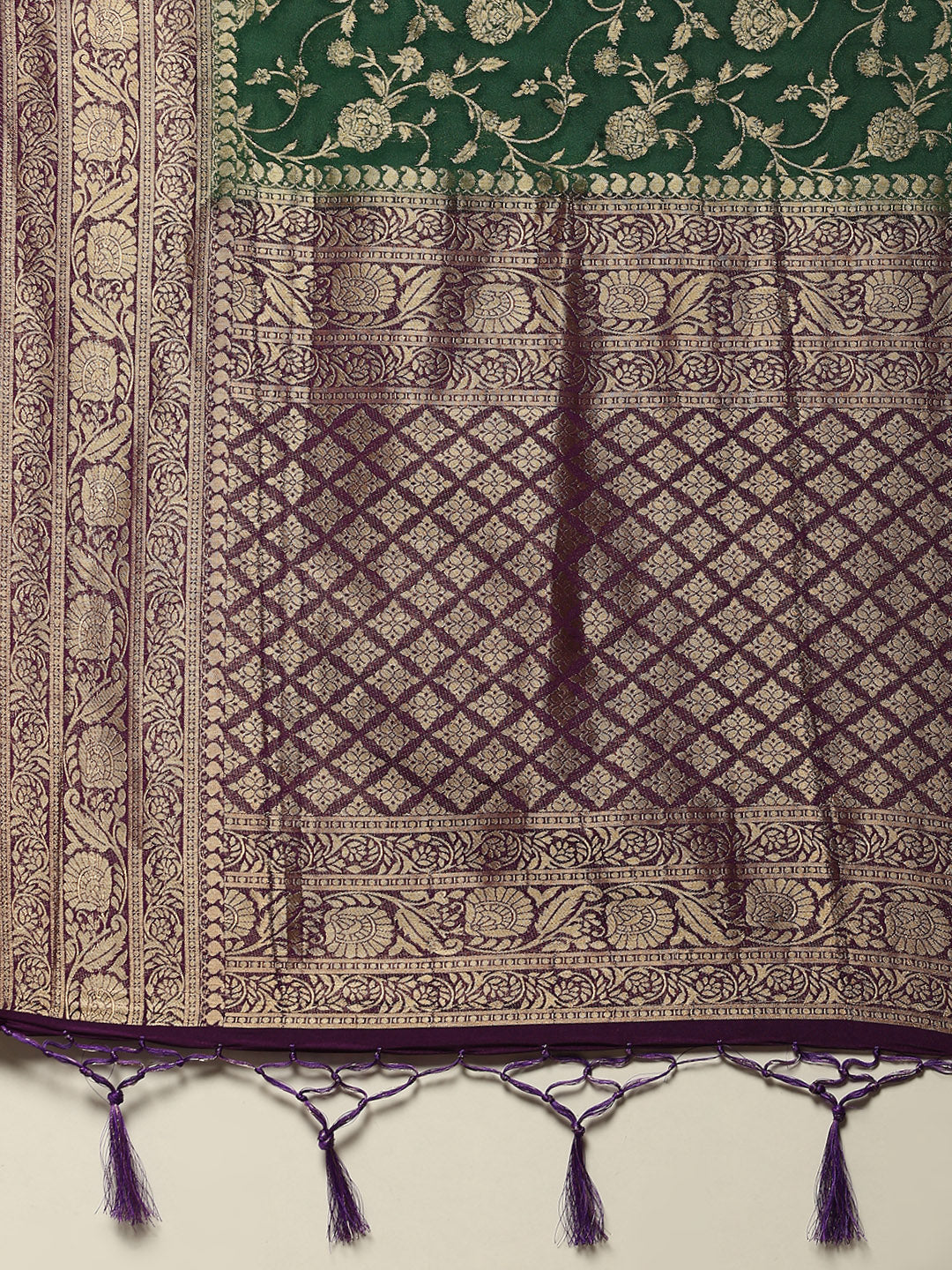 Plain Crepe Saree