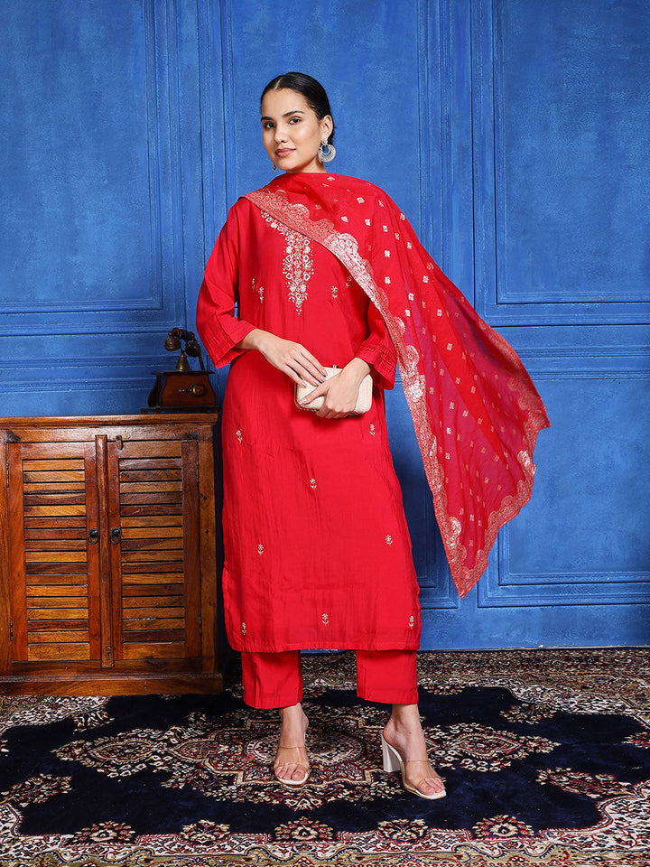 Embroidered Muslin Kurta With Pants &amp; Dupatta