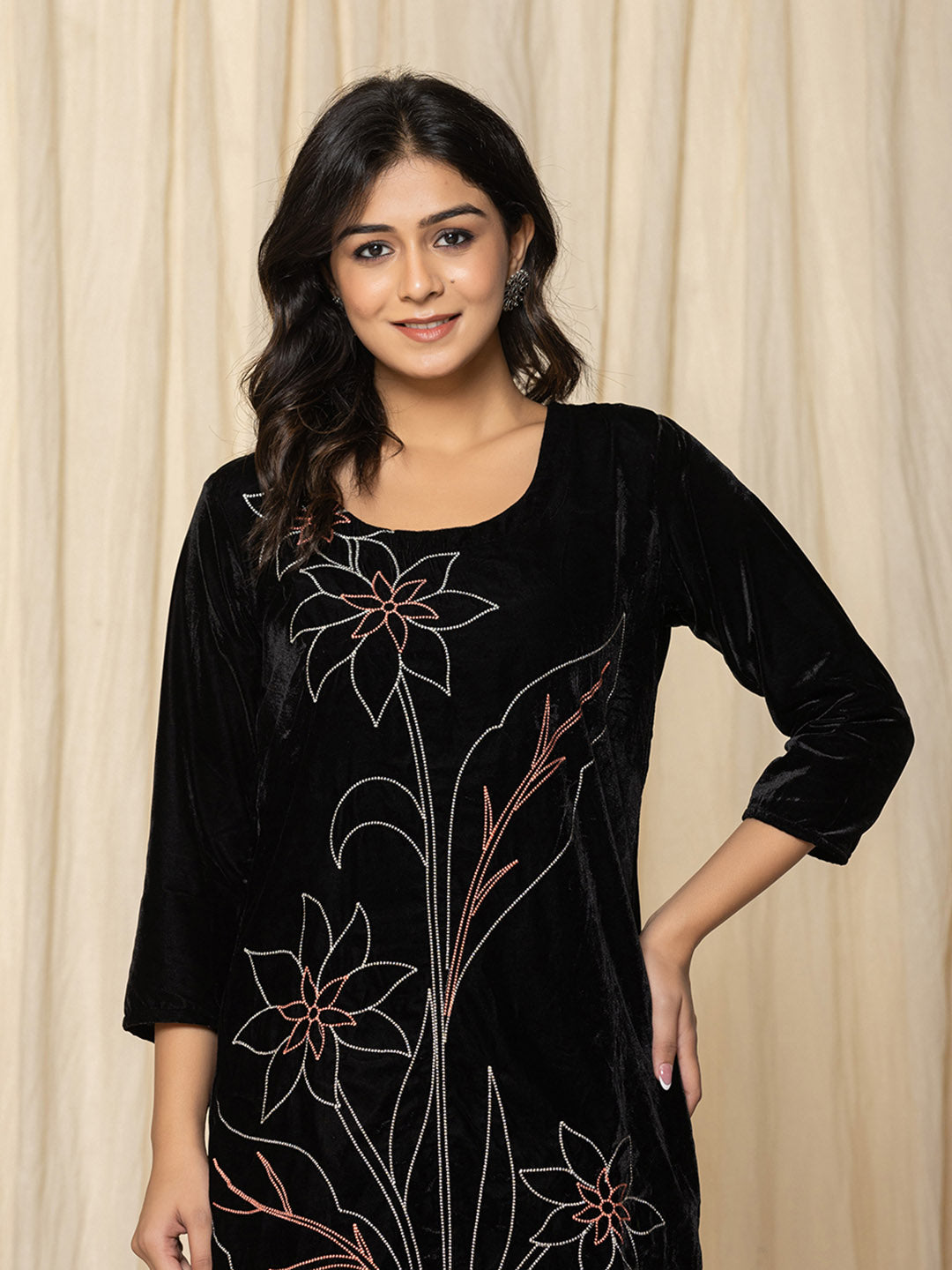 Black Velvet Floral Embroidered Kurta with Straight Pants