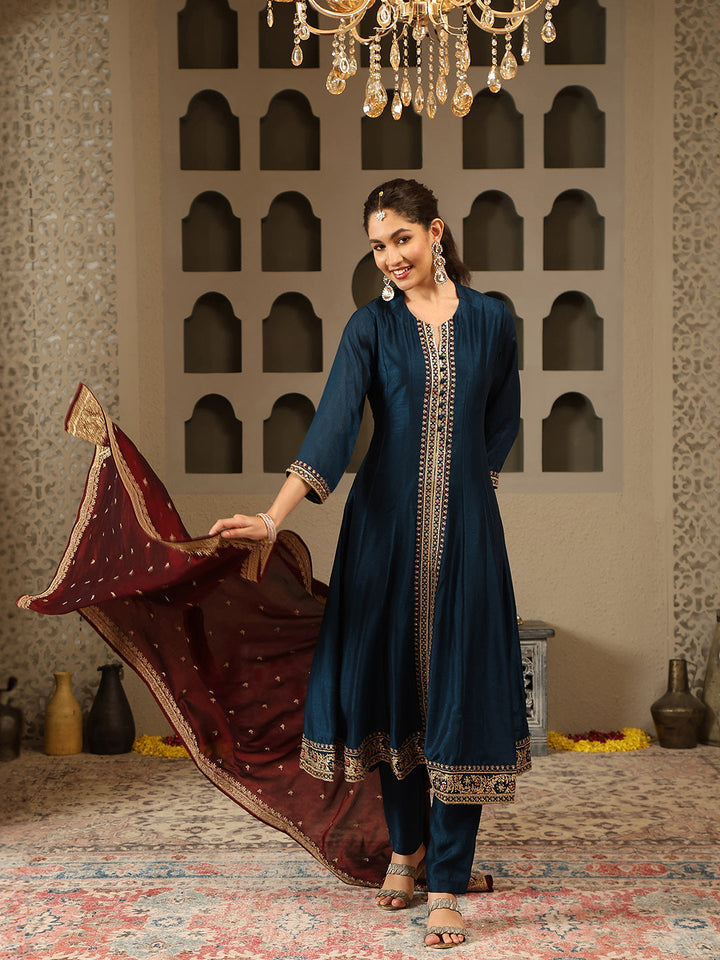 Zari Embroidery Handloom Kurta With Pants &amp; Dupatta