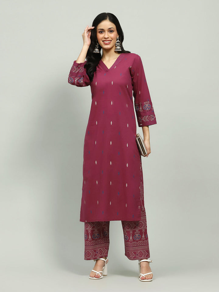 Plain Cotton Blend Kurta With Pants