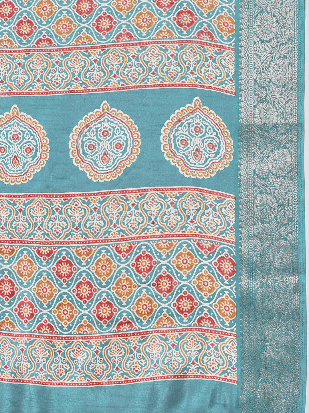 Digital Printed Art slik Saree