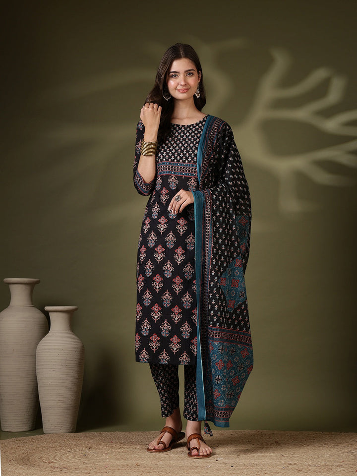 Printed Cotton Blend Kurta With Pant &amp; Dupatta