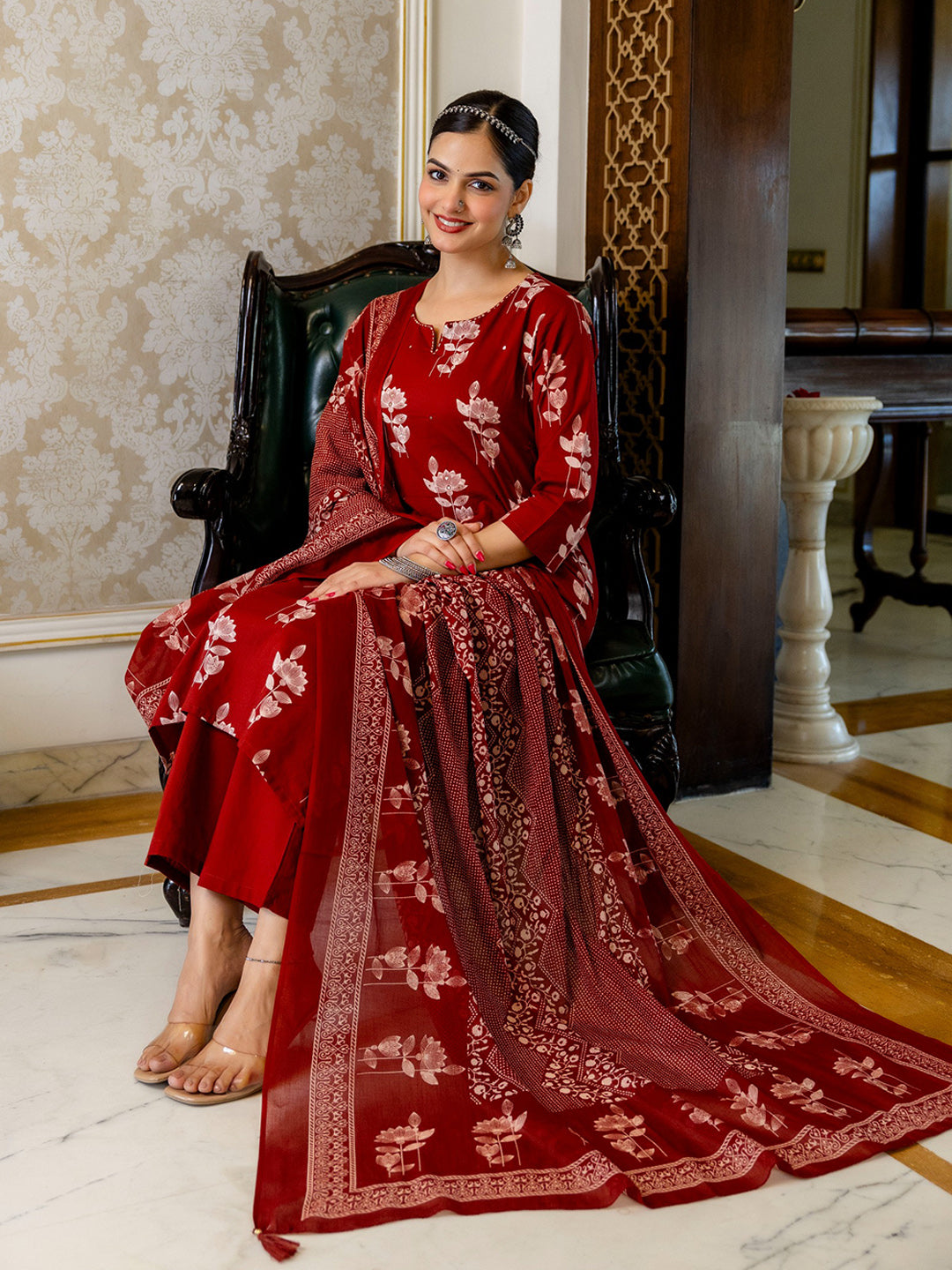 Red Printed Cotton Blend Round Neck Suit Set
