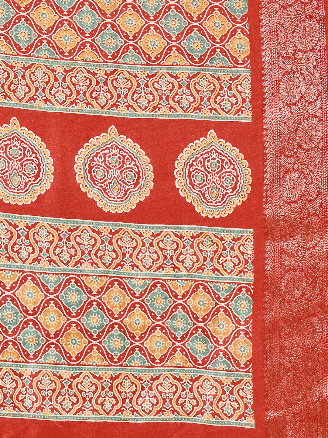 Digital Printed Art slik Saree