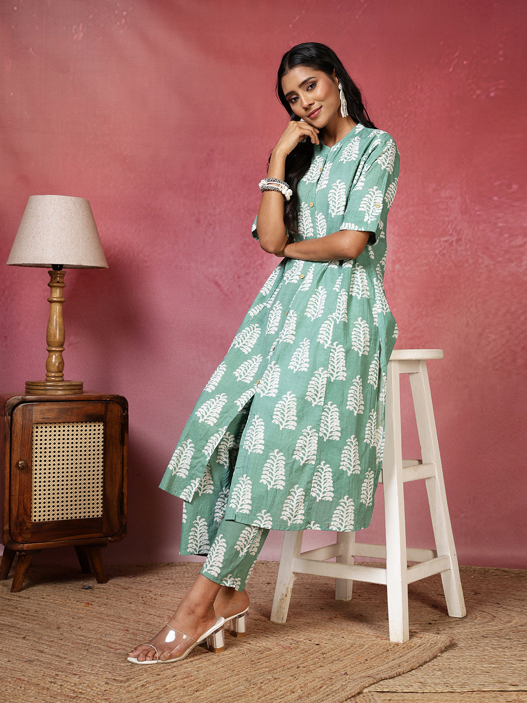Printed Cotton Blend Kurta With Pants