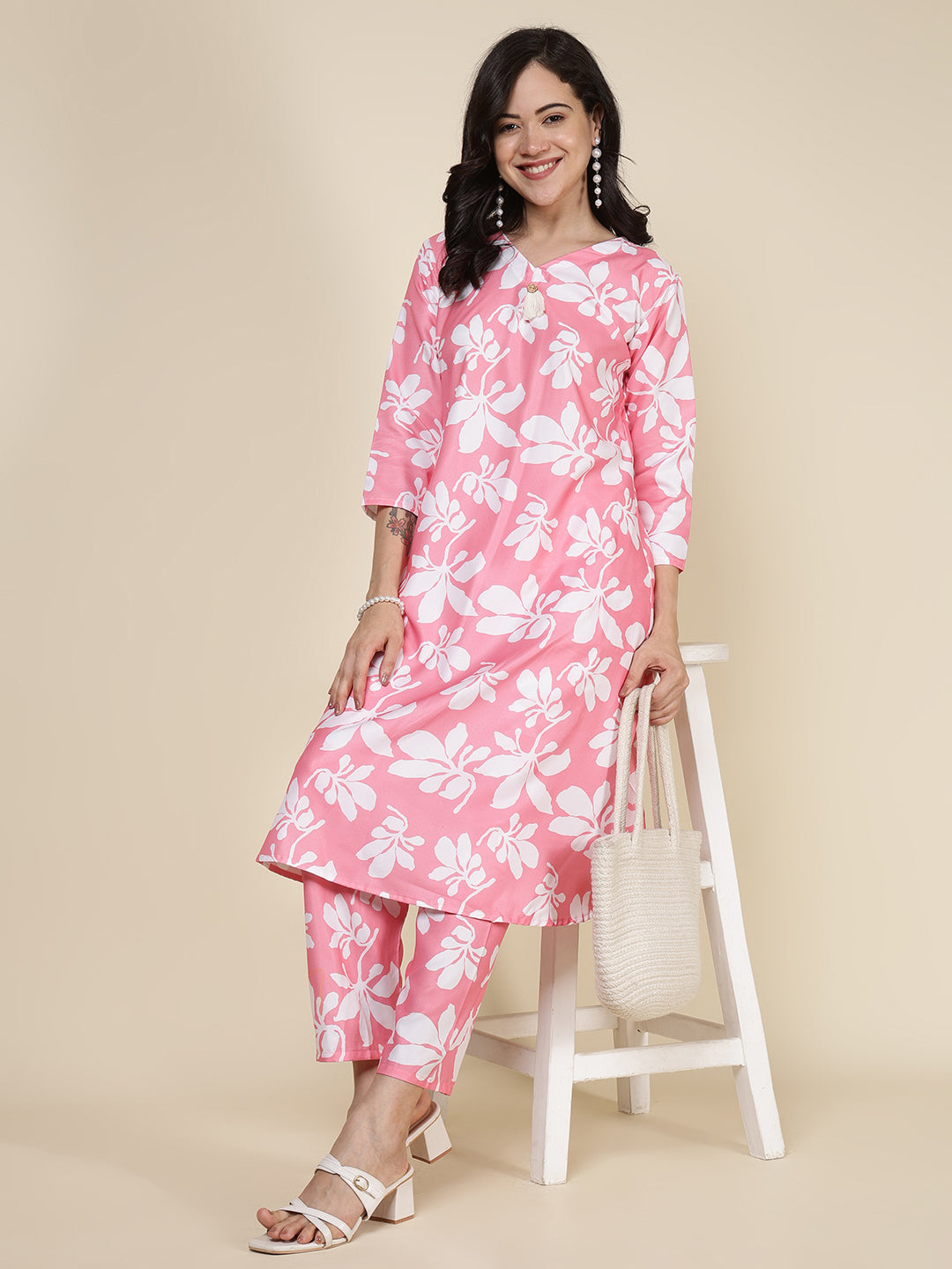 Printed Cotton Blend Kurta With Pants