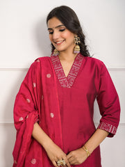 Neck Embroidered Chanderi Kurta With Pants & Dupatta