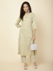 Floral Printed Cotton Kurta With Pants