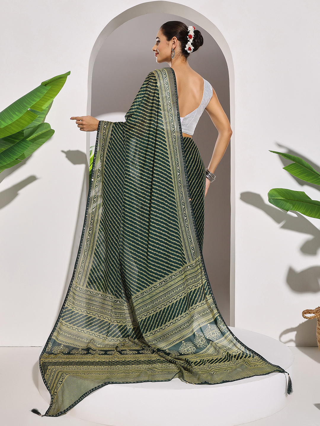 Floral Printed Georgette Saree