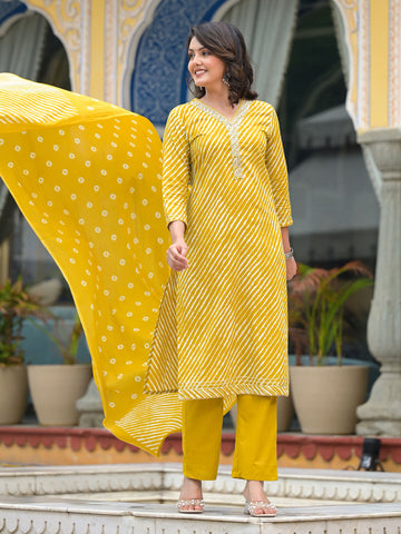 Leheriya Printed Cotton Suit Set With Dupatta