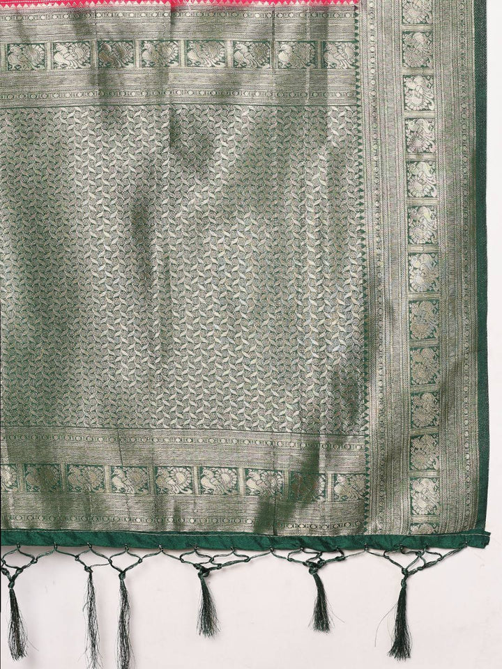 Plain Crepe Saree