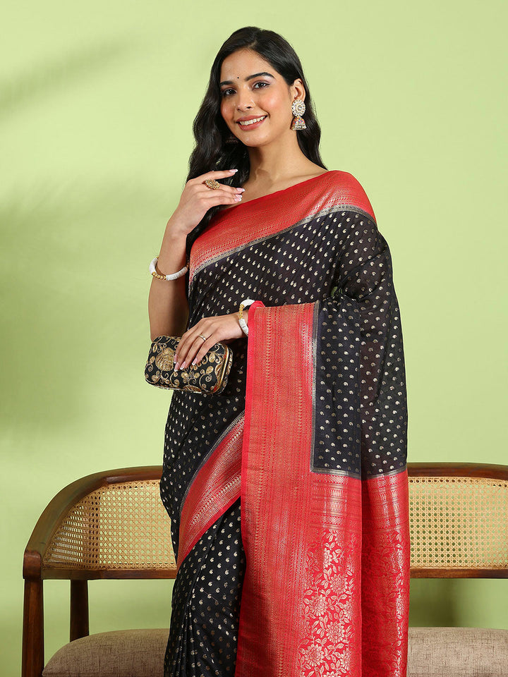 Plain Crepe Saree