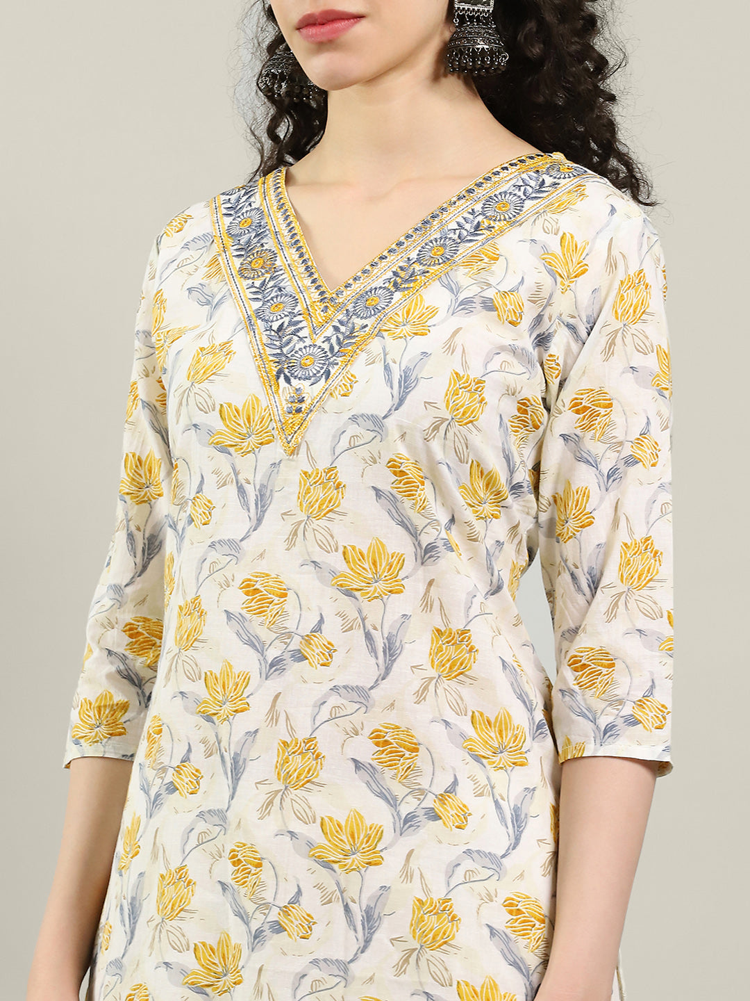 Printed Cotton Blend Kurta & Pants