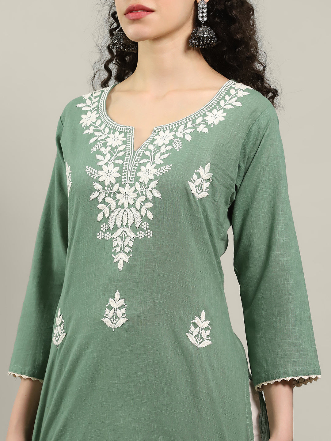 Neck Embroidered Cotton Blend Kurta With Pants