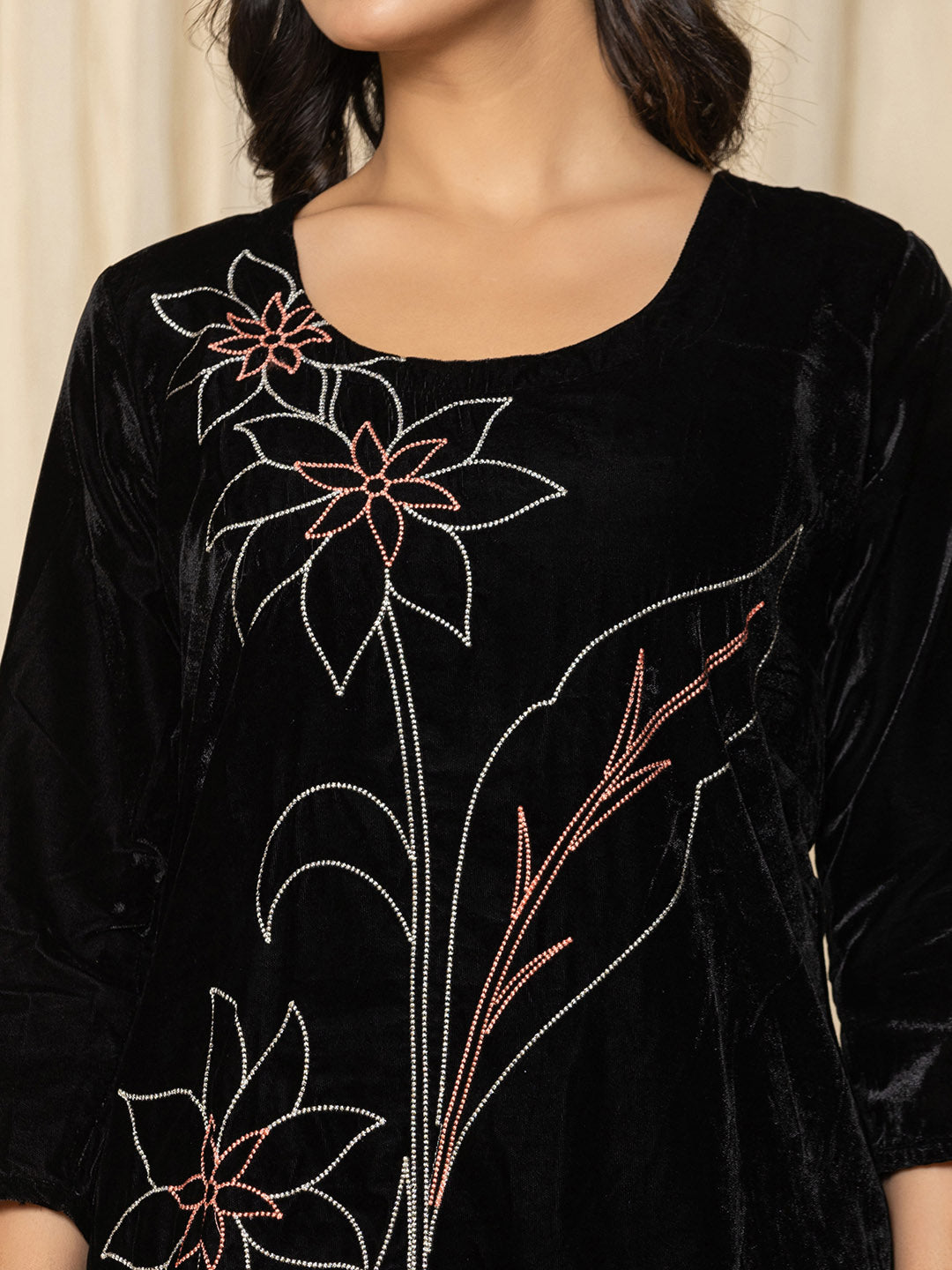 Black Velvet Floral Embroidered Kurta with Straight Pants