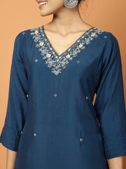 Plain Muslin Kurta With Pants & Dupatta