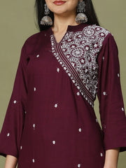 Resham Embroidery Cotton Blend Kurti With Pants