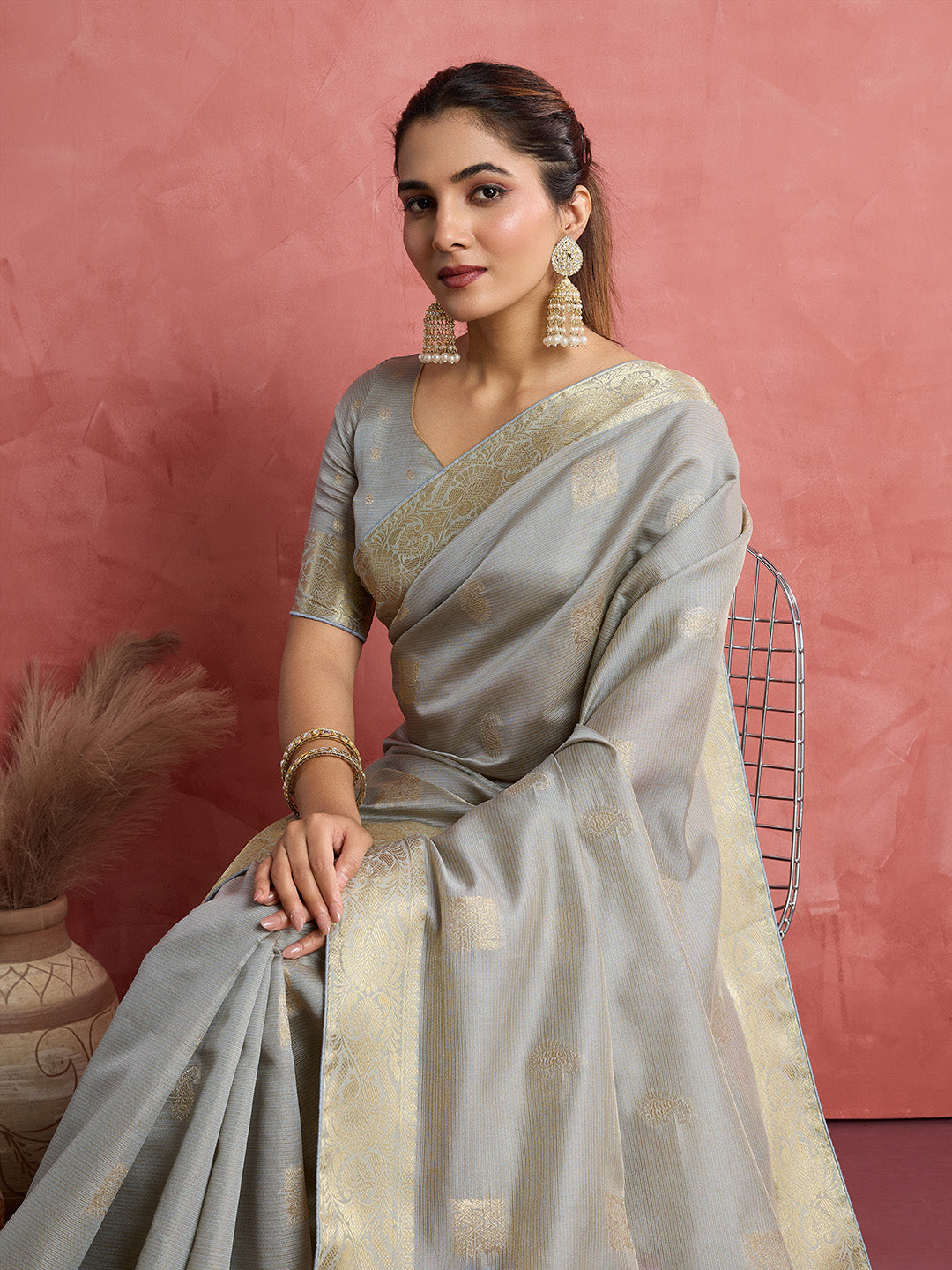 Woven Design Linen Blend Saree