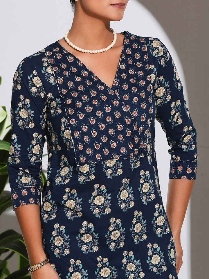 Printed Cotton Blend Kurta With Pant &amp; Dupatta