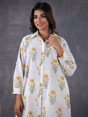 Floral Printed Cotton Blend  Kurta With Pants