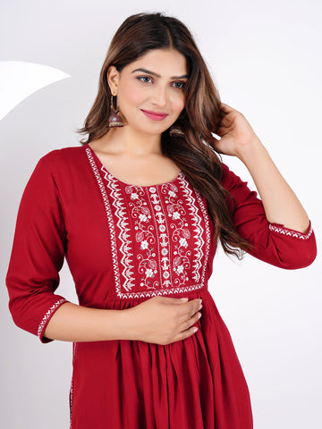 Neck Embroidery Rayon Kurta With Pants