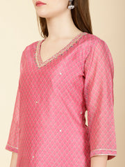Abstract Print Chanderi Suit Set With Dupatta
