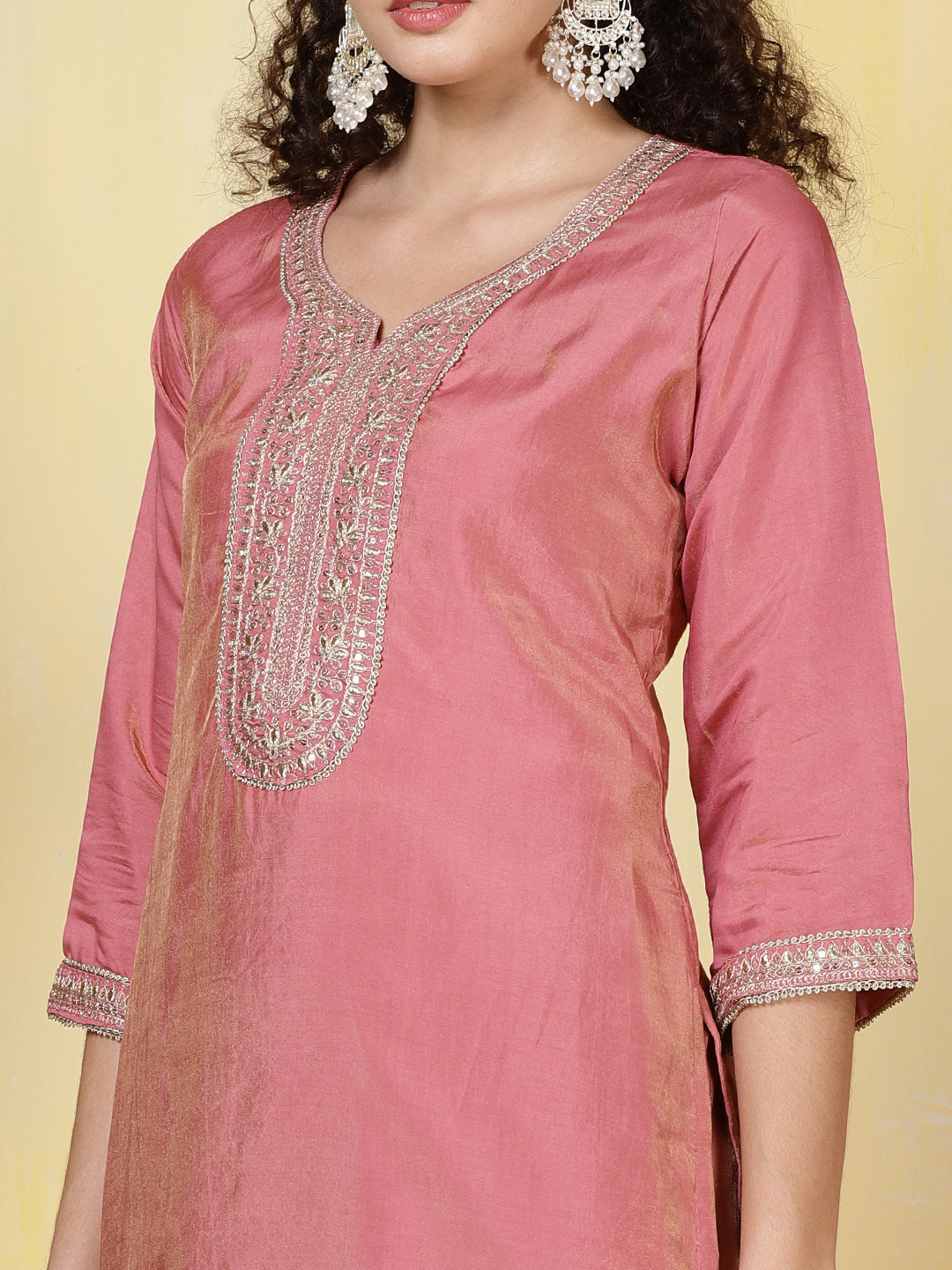 Neck Zari Embroidered Chanderi Kurta With Pants & Dupatta