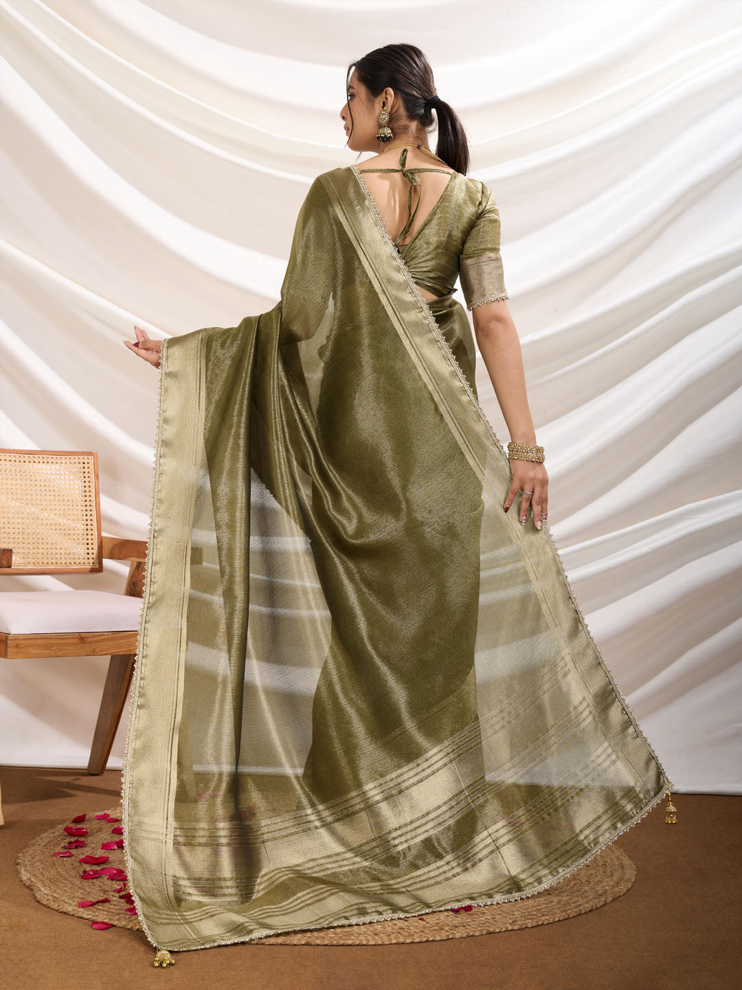 Woven Design Linen Blend Saree