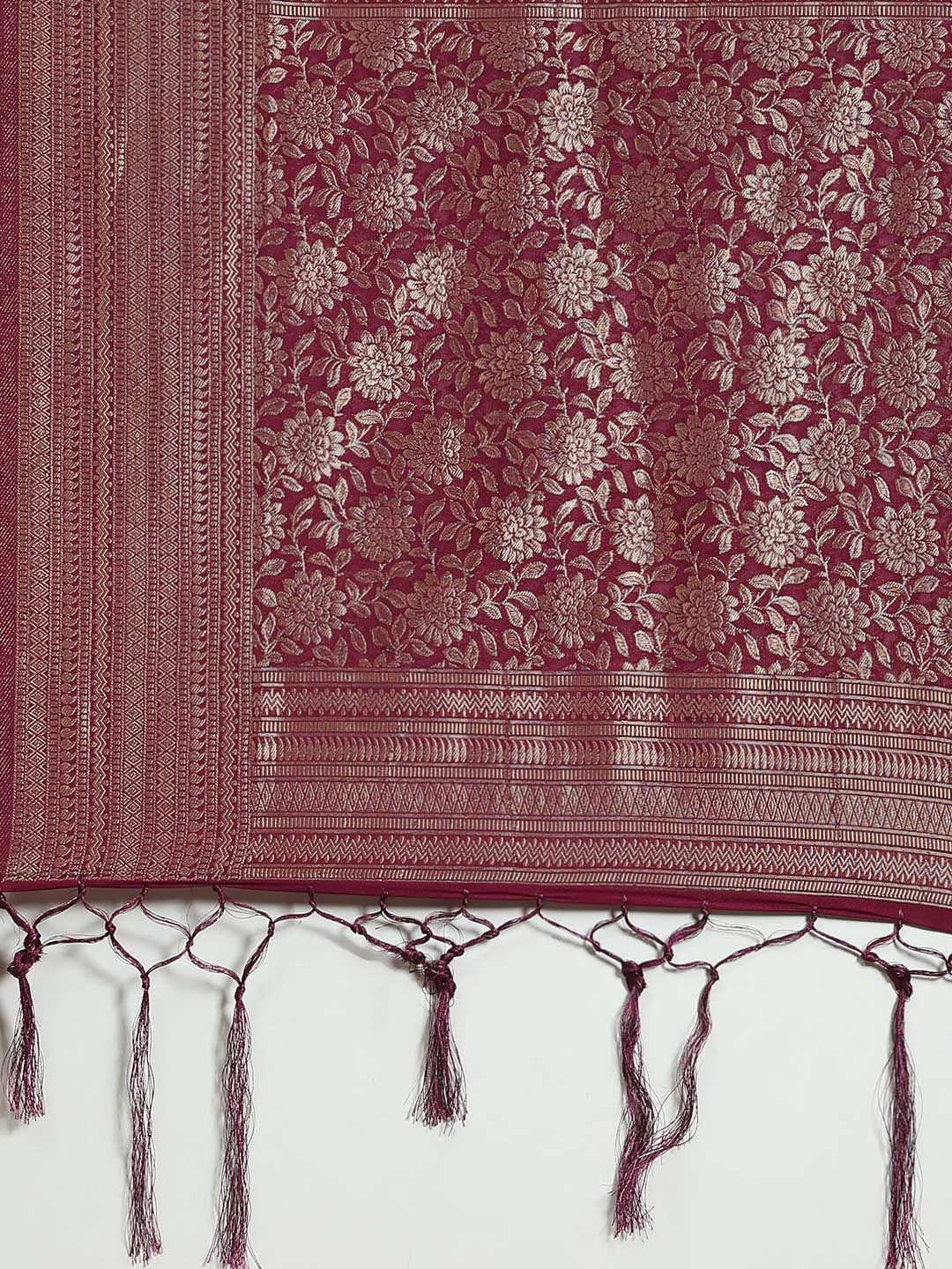 Plain Crepe Saree