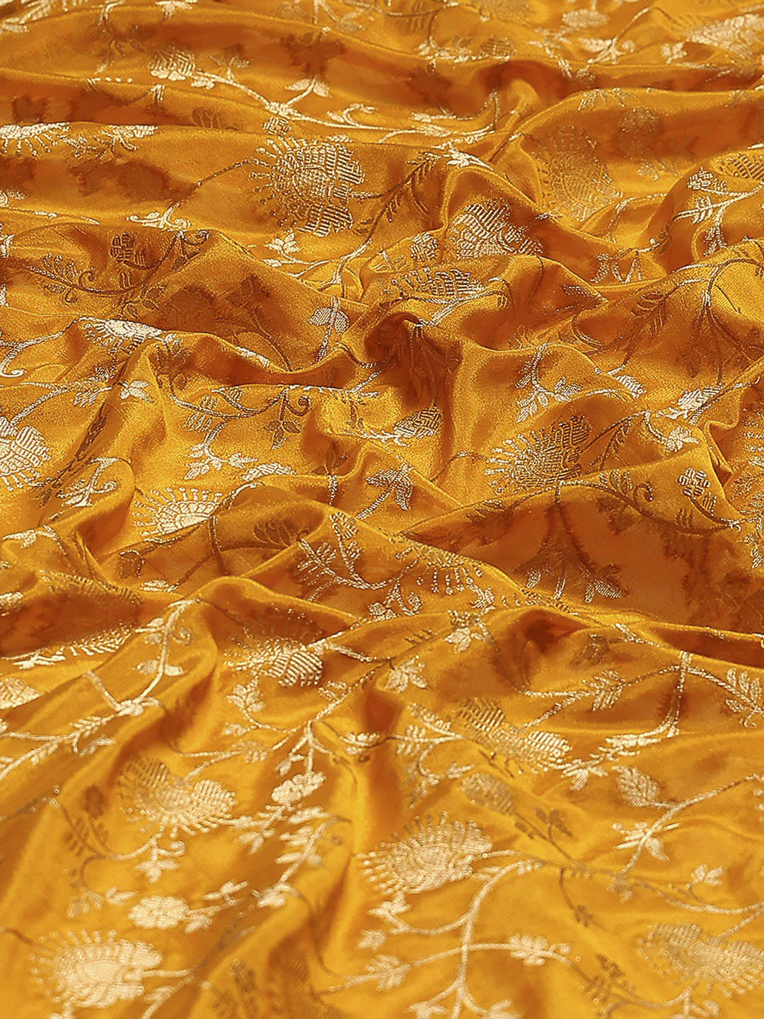 Plain Crepe Saree