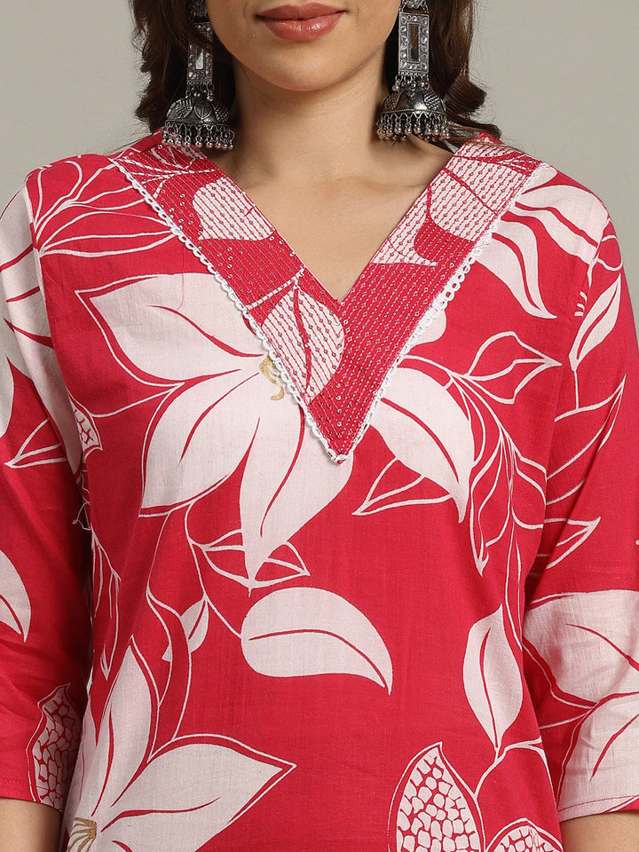 Floral Printed Cotton Blend Kurta With Pants &amp; Dupatta