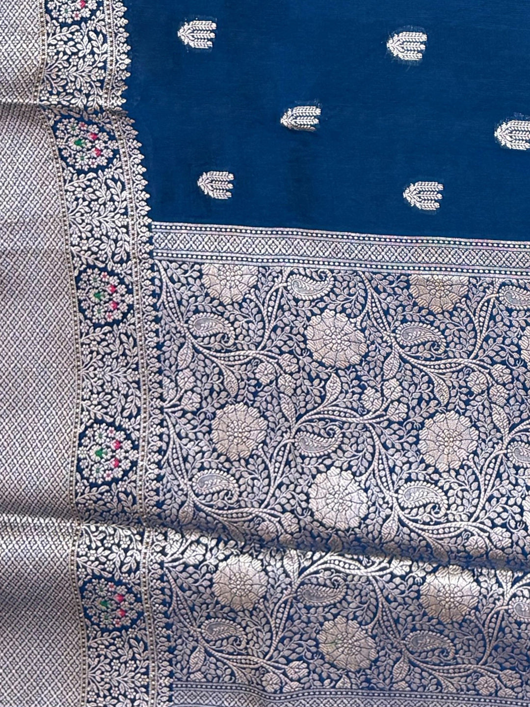 Zari Woven Art Silk Saree