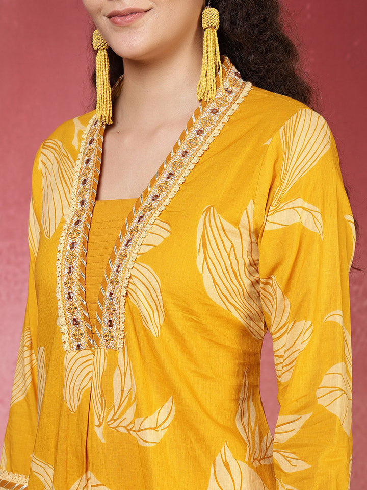Printed Cotton Blend Kurta With Pant &amp; Dupatta