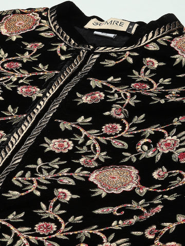 Zari Jaal Embroidery Velvet Short Kurta With Pants